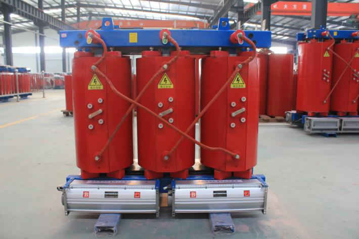 一般北京創(chuàng)聯(lián)匯通電氣全鋁的干式變壓器800kva價格是33900元，全銅的800kva干式變壓器價格是65000元。